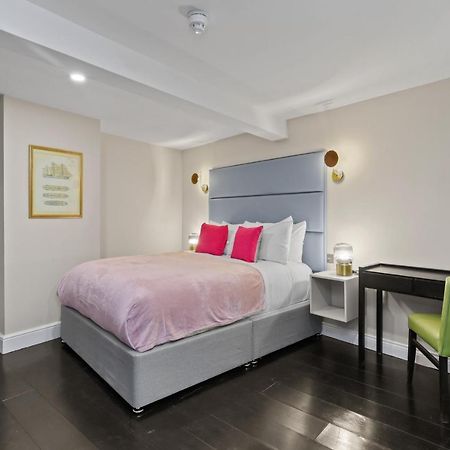 London'S Boutique Studio Luaran gambar