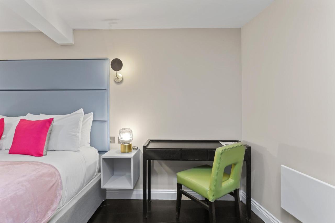 London'S Boutique Studio Luaran gambar