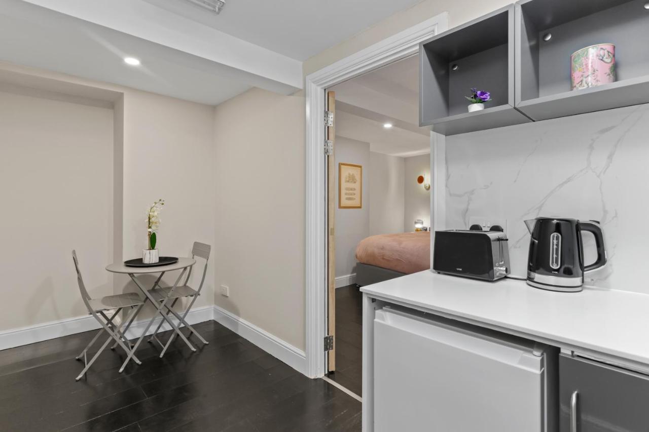 London'S Boutique Studio Luaran gambar